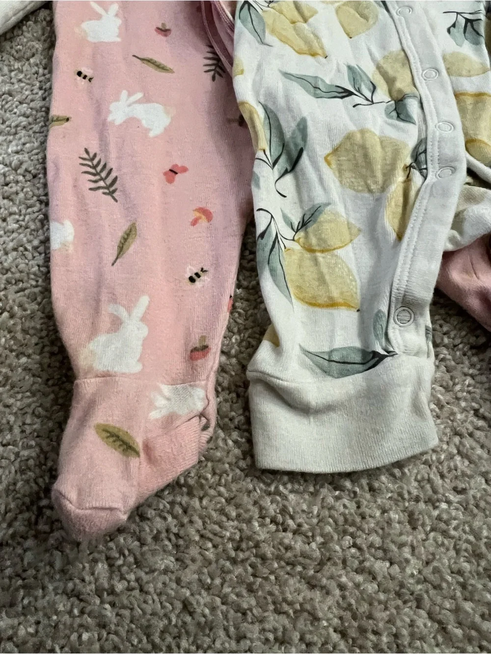 0-3mo Baby Onesies - Lemon & Bunny Prints